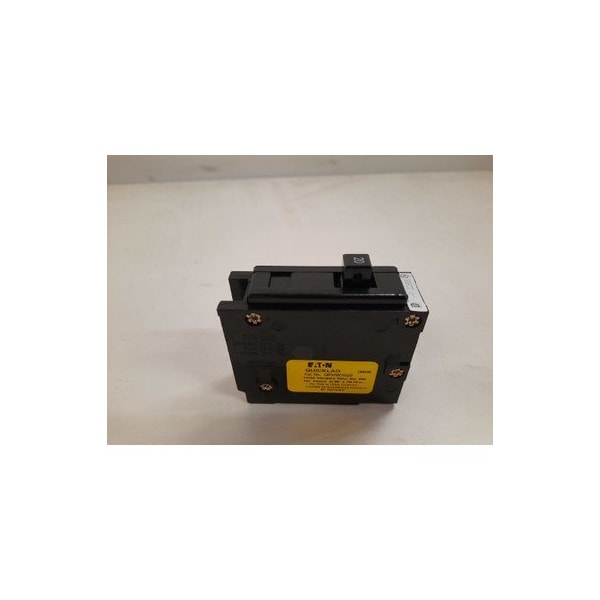Eaton QUICKLAG TYPE QPH INDUSTRIAL THERMAL-MAGNETIC CIRCUIT BREAKER, INDUSTRIAL C - QPHW1020