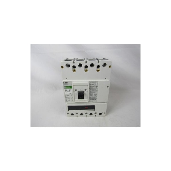 Eaton CKD PV 1000 VDC 4P 250A 5KA 100% RATED F/F W/O COLLARS - CKDPV4250W