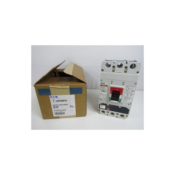 Eaton SERIES G DC/PVGARD COMPLETE MOLDED CASE CIRCUIT BREAKER, LG-FRAME, LG, COM - LGHDC3300FAW