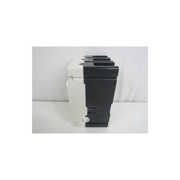Eaton SERIES C DC/PVGARD COMPLETE MOLDED CASE CIRCUIT BREAKER, F-FRAME, HFD, COM - HFDDC3125WF01