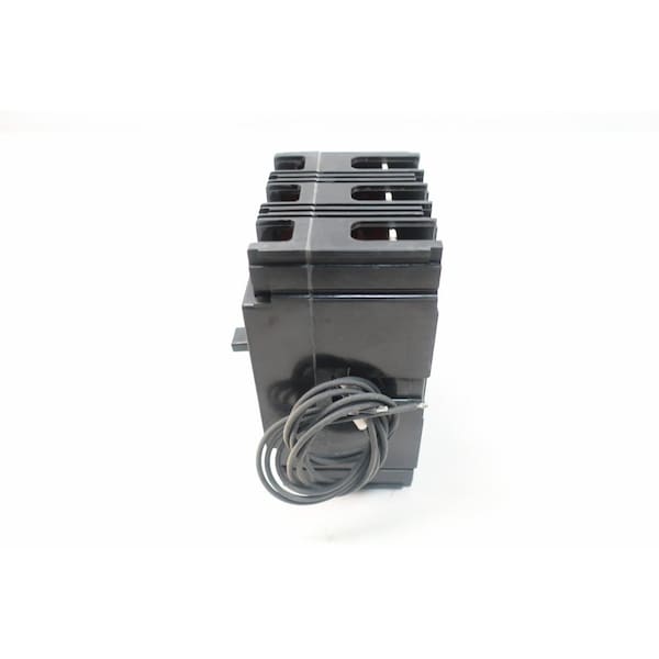 Fuji Molded Case Circuit Breaker, 15A, 3 Pole, 600V AC - BU-FHB3015