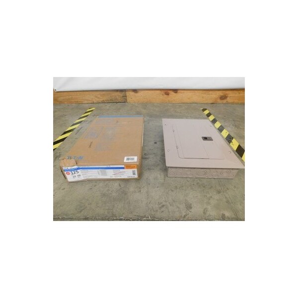 Eaton Loadcenters and Panelboards CH 125A 240V 50/60Hz 1Ph 3Wire 48Cir 24Sp NEMA 1 - CHP24L125