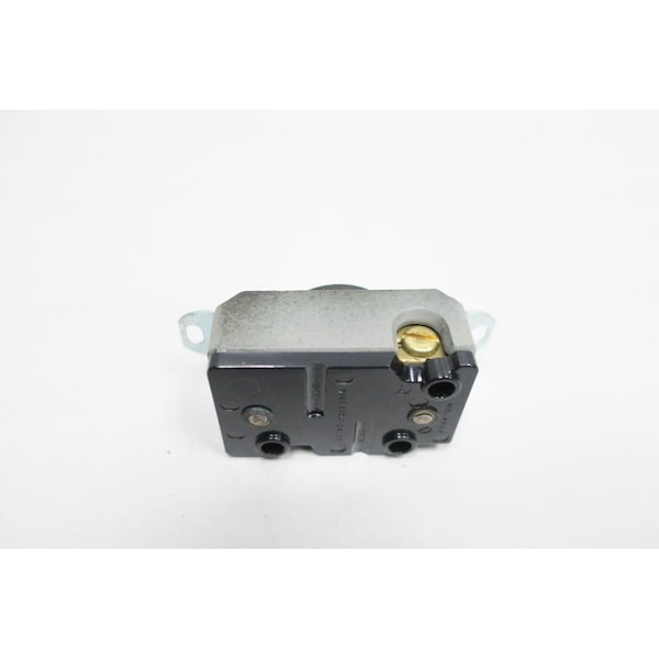 Hubbell Wiring Device-Kellems Locking Receptacle, Non-NEMA, 20 A, 125/250V AC, Three Phase, 3 Pole, Screw Terminals - 7310