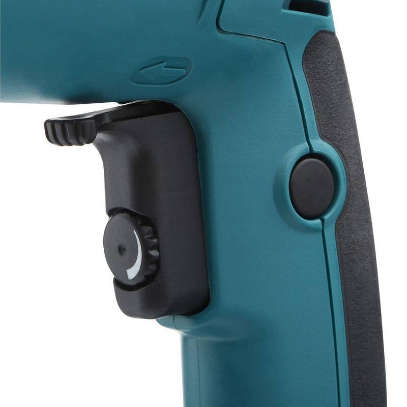 Rotomartillo de Velocidad Variable con Limitador de Torque Makita de 6.6 Amp 1/2 in. con Mango Lateral, Medidor de Profundidad, Llave de Mandril y Estuche Rígido - HP2050