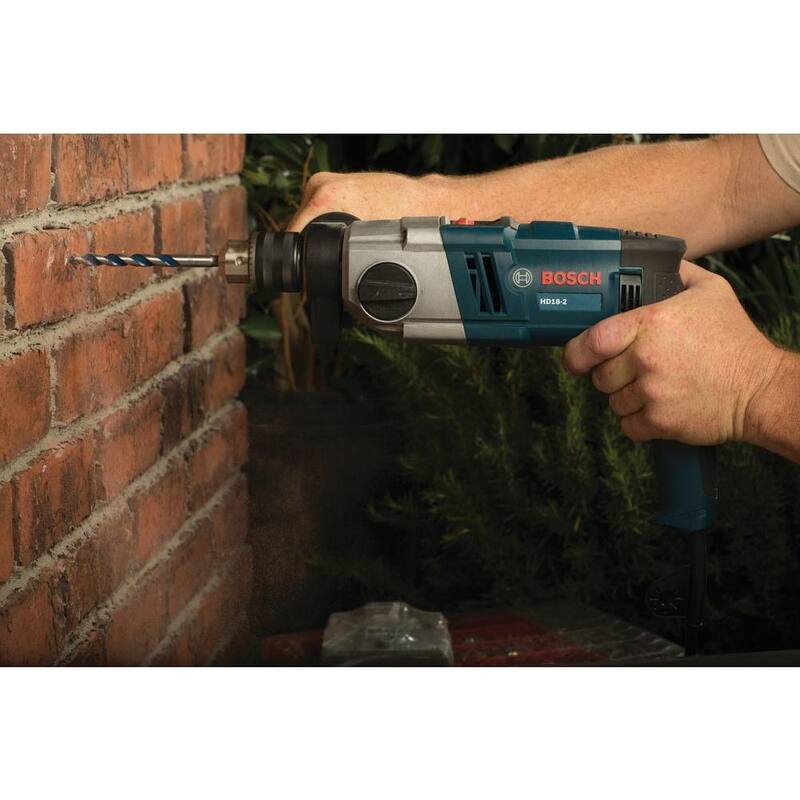 Martillo taladro Bosch con cable de 8.5 amperes de 1/2 pulgadas de concreto/mampostería de 2 velocidades con mango auxiliar y medidor de profundidad - HD18-2
