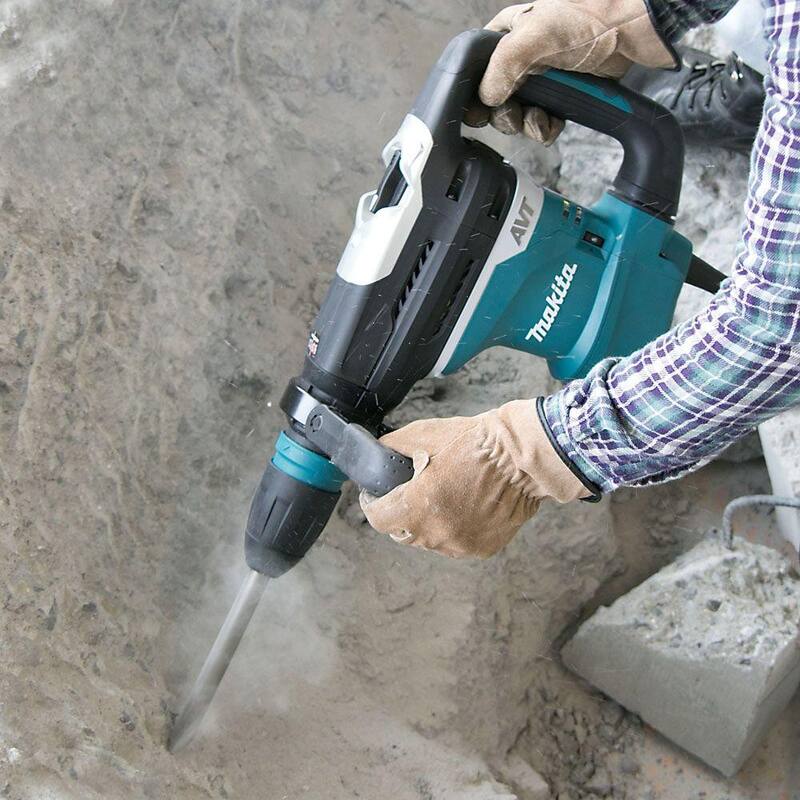 Martillo rotativo SDS-MAX con cable Makita de 11 amperios y 1-9/16 pulgadas con tecnología AVT (Anti-Vibration Technology) para concreto/mampostería con estuche resistente - HR4013C