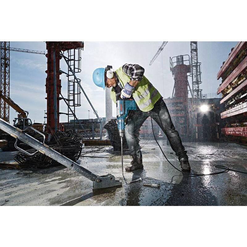 Bosch Taladro Rotativo con Martillo 1-3/4 in. con Cable de Velocidad Variable SDS-Max de 13.5 Amp con Estuche de Transporte - RH745