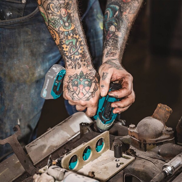 Makita 12V max CXT® 3/8" Impact Wrench, Friction Ring - WT02Z