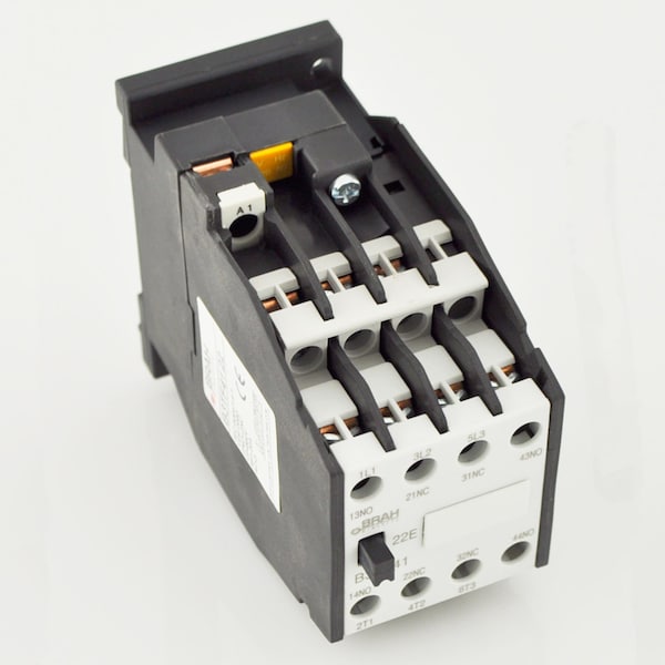 Brah Electric , Replacement 12A 600V 3P with 110/120VAC Closing Coil for World Series Contactor 3TF4122 - B3TF4122