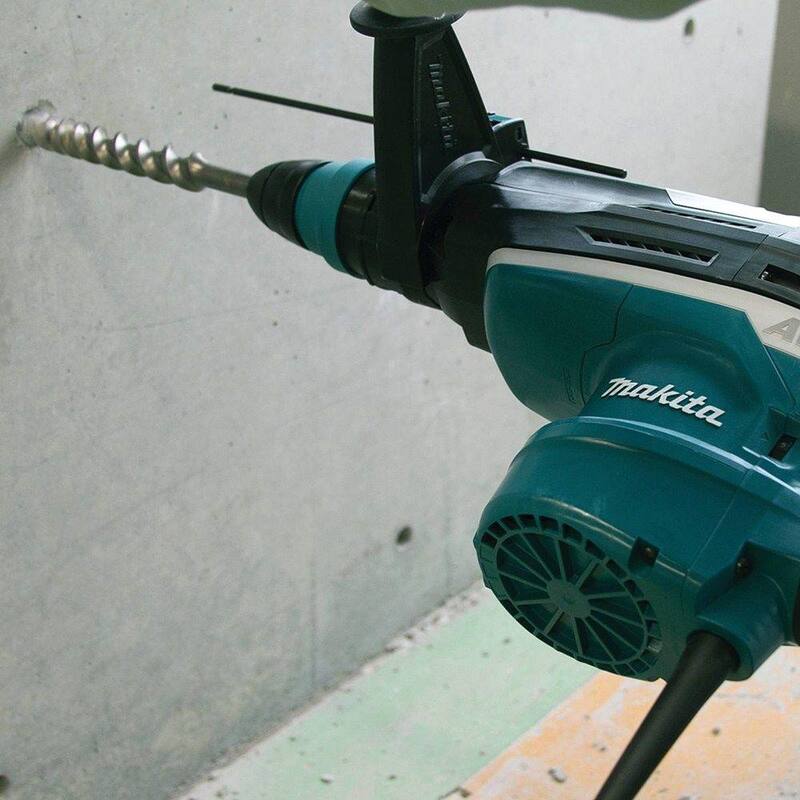 Martillo rotativo Makita de 15 amperes y 2 pulgadas con cable SDS-MAX para concreto/mampostería con tecnología avanzada AVT (Anti-Vibration Technology) con estuche rígido - HR5212C