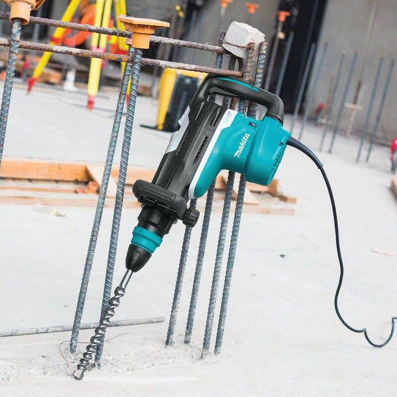 Martillo rotativo Makita de 15 amperes y 2 pulgadas con cable SDS-MAX para concreto/mampostería con tecnología avanzada AVT (Anti-Vibration Technology) con estuche rígido - HR5212C
