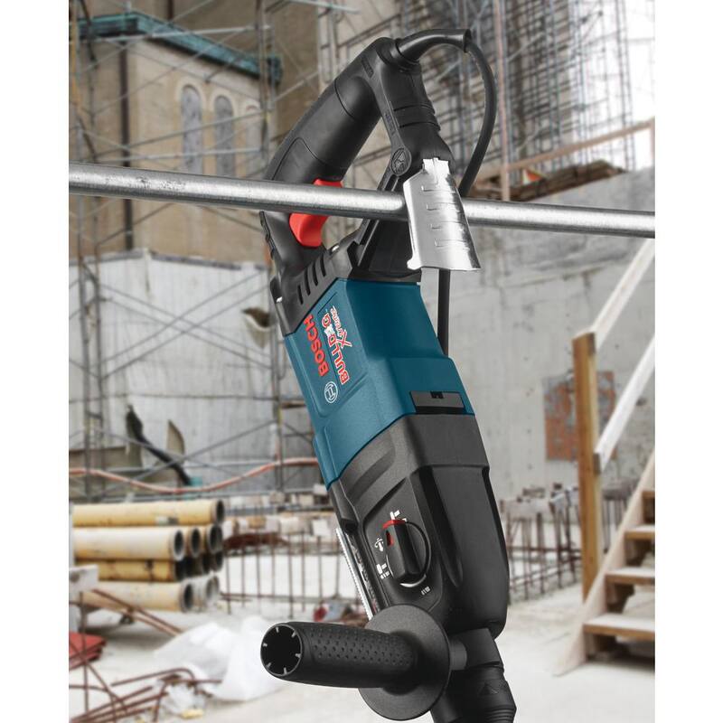 Martillo rotativo Bosch Bulldog Xtreme de 8 amperes y 1 pulgada con velocidad variable con cable SDS-Plus y taladro con martillo de concreto, con amoladora angular de 4-1/2 pulgadas gratis - 11255VSRGWS8-45