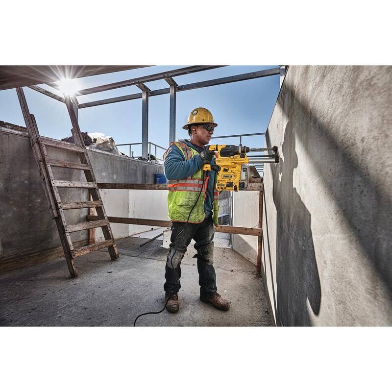 Martillo rotativo DEWALT con cable de 8.5 amperes y 1-1/8 pulgadas SDS-Plus - D25333K