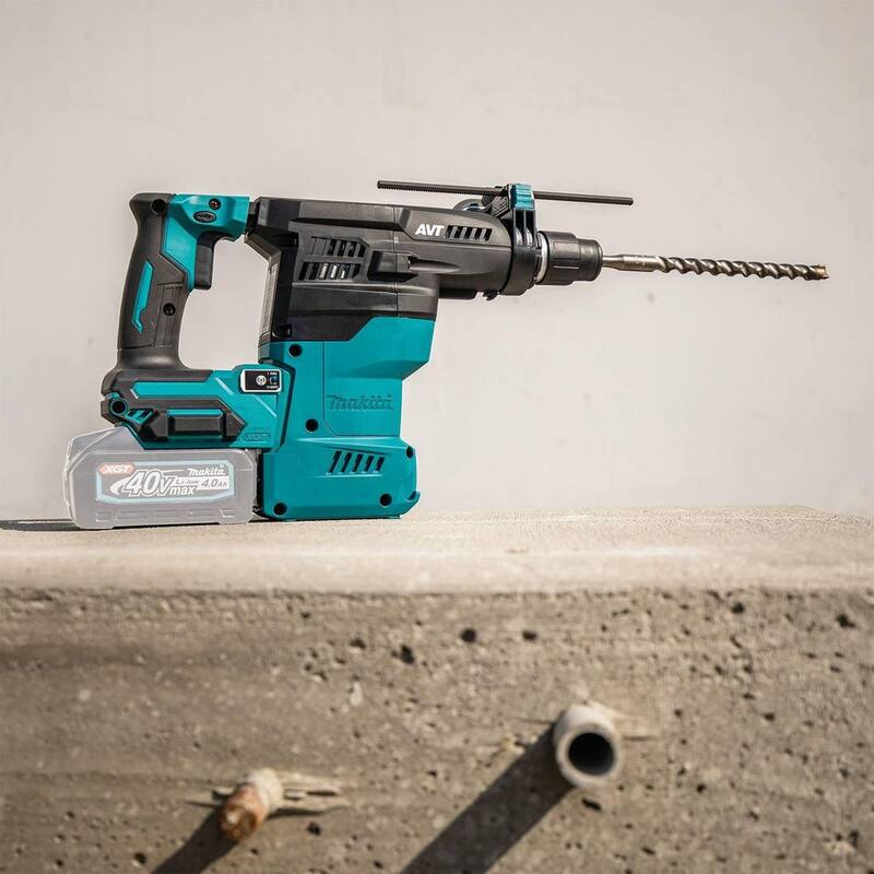 Martillo rotativo inalámbrico sin escobillas Makita 40V max XGT 1-3/16 in, con capacidad AFT y AWS (Herramienta únicamente) - GRH08Z