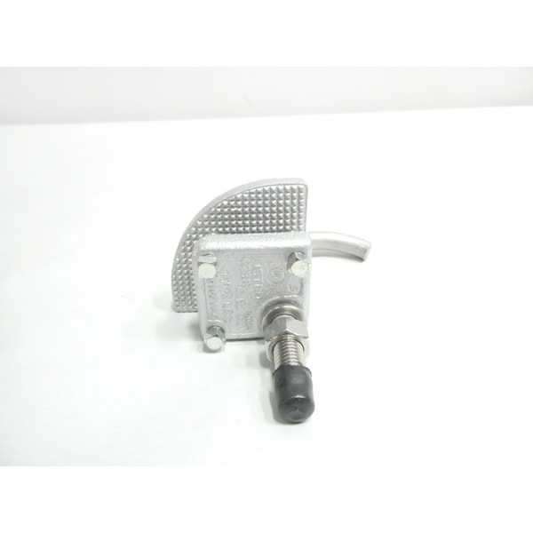 Crouse Hinds 0102167 CONDUIT CLAMP CONDUIT PARTS AND ACCESSORY - 102167
