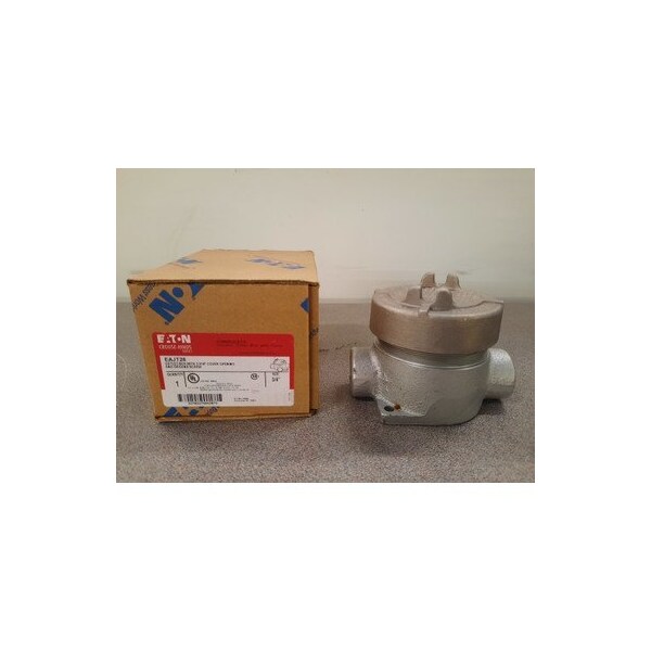 Eaton Wallplates and Accessories Outlet Box, 3-Gang 3/4'' Threaded Hub, 3-3/16'' Cover Opening, Overlappi - EAJT26