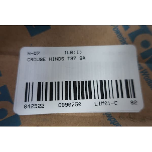 Crouse Hinds Box Of 2 1in Conduit Outlet Bodies and Box - T37 SA