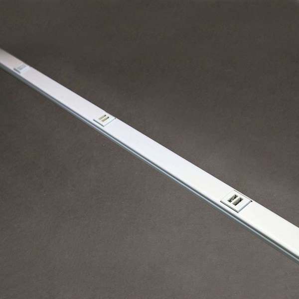 Legrand Prewired Raceway, 2000USB Series, 5 ft L, Ivory - V20GB506TRUSB