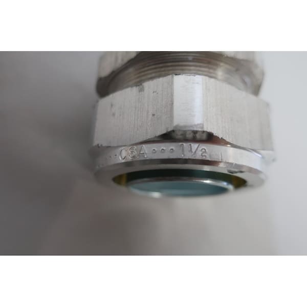 Crouse Hinds Conduit Fitting Connector, 1-1/2 in, Liquid-Tight, Aluminum - LT150G SA