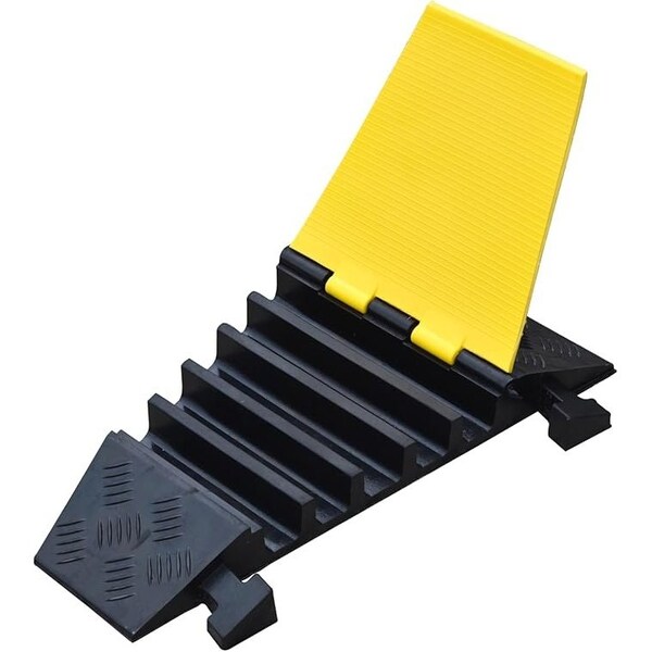 Kable Kontrol Cable Protector 22.5 Deg Right Turn, 5 Channel, Polyurethane/Rubber, Black, Yellow - CP9900