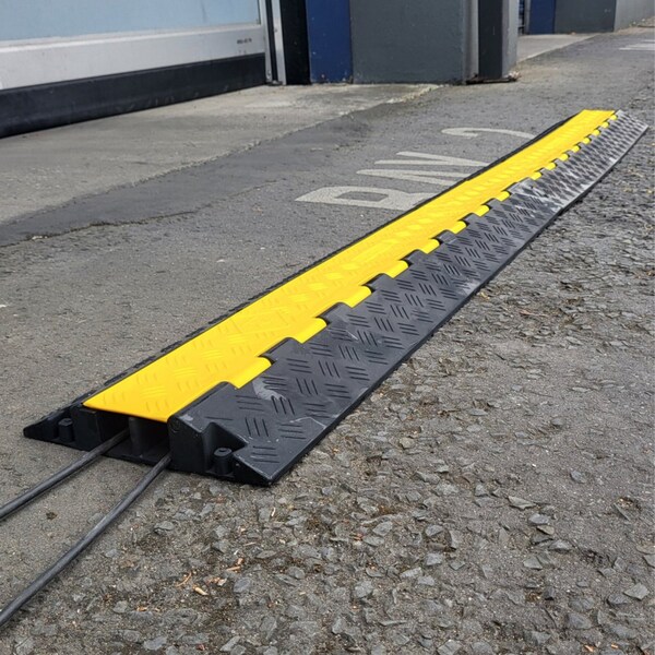 Pittman Cable Ramp, 45 mm H, 1010 mm L, 250 mm W, 2 Channel, Rubber, Black, Yellow - 756352