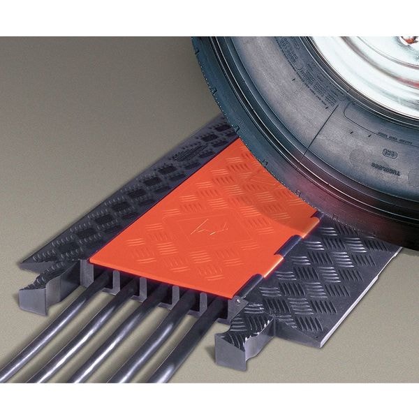 Checkers Cable Protector 45 Deg Right Turn, 1-7/8 in H, 24-1/2 in L, 19-3/4 in W, 5 Channel, Polyurethane - GDT5X125-R-O/B