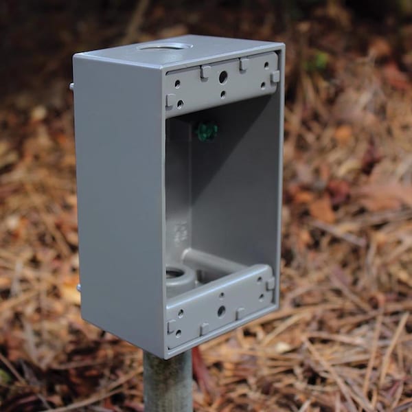 Sigma Engineered Solutions Outlet Box, 1 Gang, Die-Cast Metal - 14250