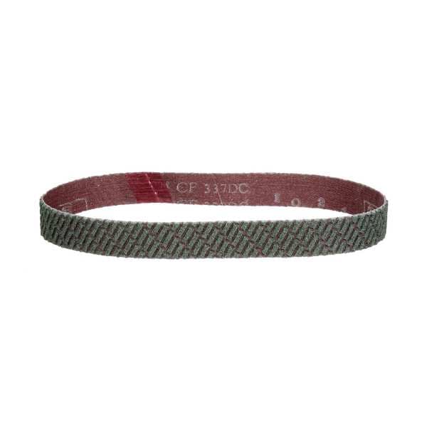 Cinturón de lija 3M, recubierto, 1/2 pulg de ancho, 24 pulg de largo, Grano A160, Muy fino, Óxido de aluminio, 337DC, Gris - 7100090090