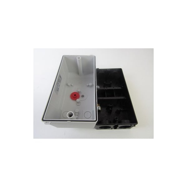 Eaton Electrical Enclosures Insulated Brker Enclosure IP55 - XTPAXENCS55B