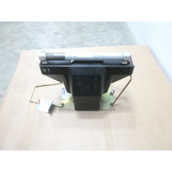 Abb 2000VA 24000V-AC 120V-AC VOLTAGE TRANSFORMER - 218D934A58 PT-25