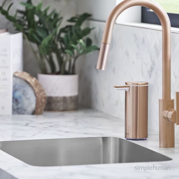 Simplehuman 9 oz. Touch-Free Rechargeable Sensor Liquid Soap Pump Dispenser, Rose Gold Stainless Steel - ST1046