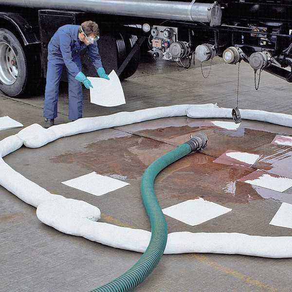 Pig Sorbents, 48 gal, 8 in x 20 ft, Oil, White, Polyester - BOM409