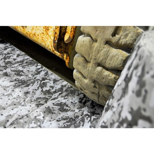 Spilhyder Sorbents, 64 gal, 16 in x 150 ft, Universal, Camouflage, Polypropylene - DS-94BX