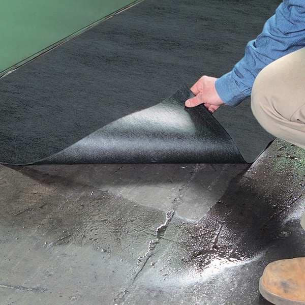 Pig Sorbents, 13 gal, 3 ft x 100 ft, Universal, Black, Polypropylene - MAT223