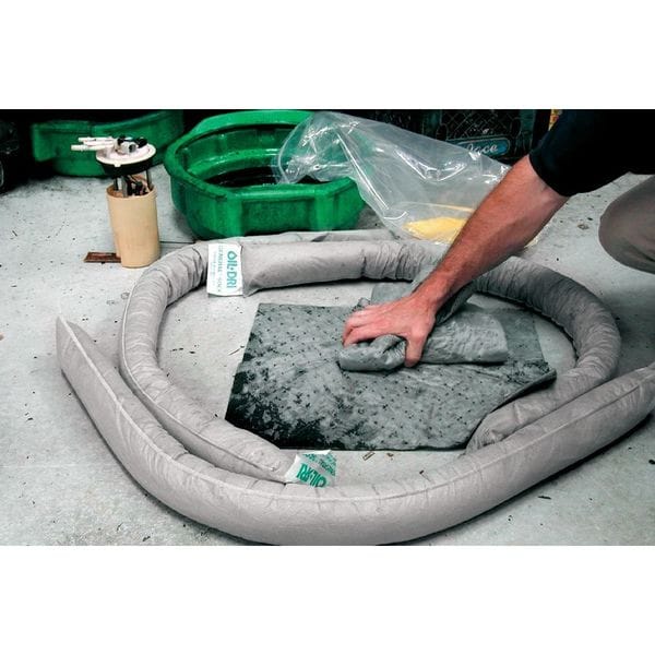Oil-Dri Sorbents, 5 gal, Universal, White, Polyethylene - L90435