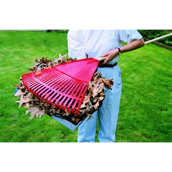 Emsco Group Enormous Yard & Garage Dust Pan, 24-Inch Mouth, Lightweight, Durable, Clip-On Features - 7583-1