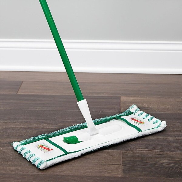 The Libman Co Libman Wet and Dry Mop, 52 in L, Microfiber Mop Head, Steel Handle - 117