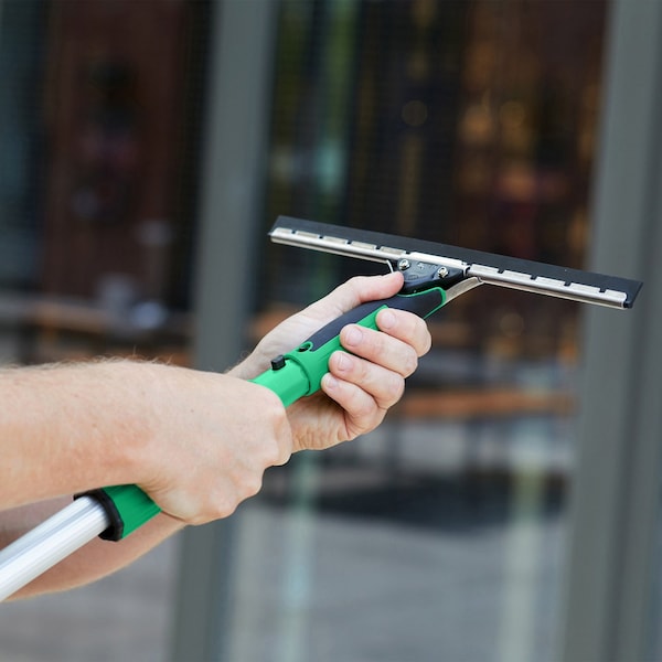 Unger 156" Threaded Telescoping Pole, 7/8 in Dia, Silver/Green, Aluminum/Plastic - EZ400