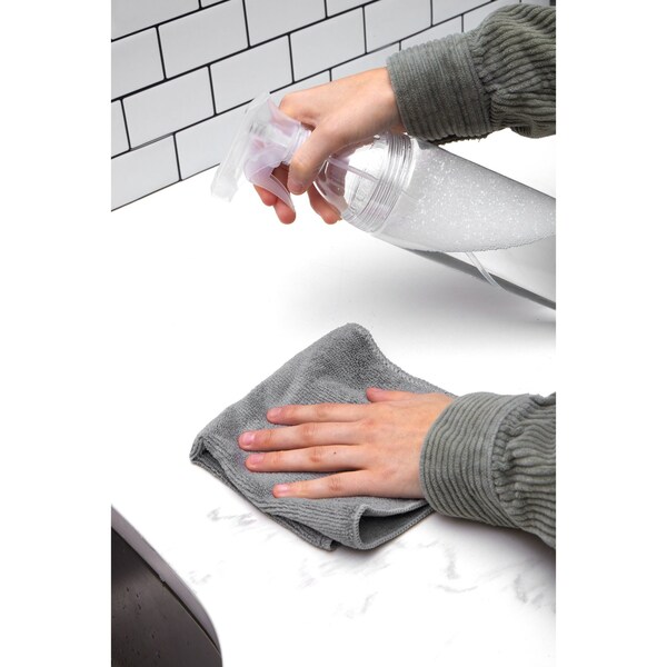 Core Supply Co. Pure Clean Spray Bottle With 3 Cleaning Cloths - Smoke - 51169