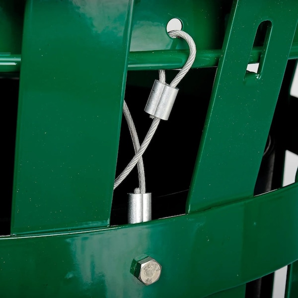 Global Industrial Round Slatted Trash Can, Green, Steel - 237726GN