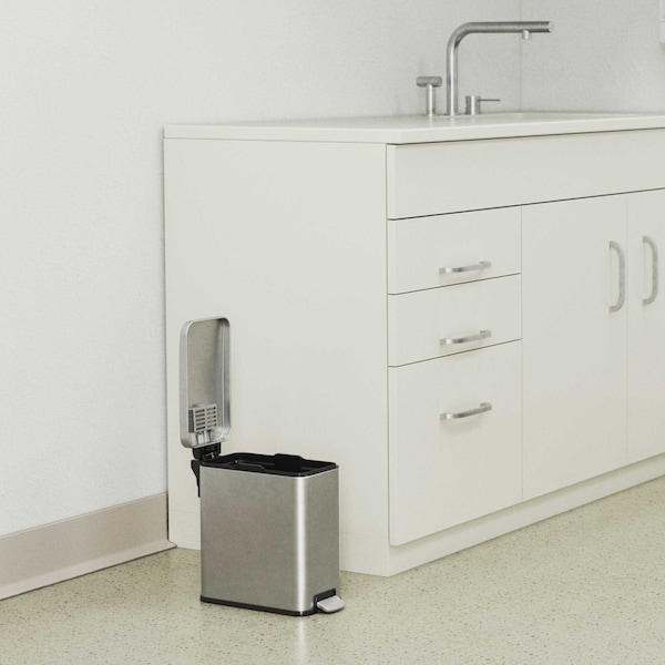 Hls Commercial 3 gal Fire Rated Trash Can, Silver, Stainless Steel and ABS Plastic - HLSS03RFR
