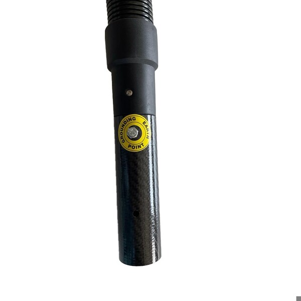 Delfin Industrial Connector, Carbon Fiber, Black - SVA38HA