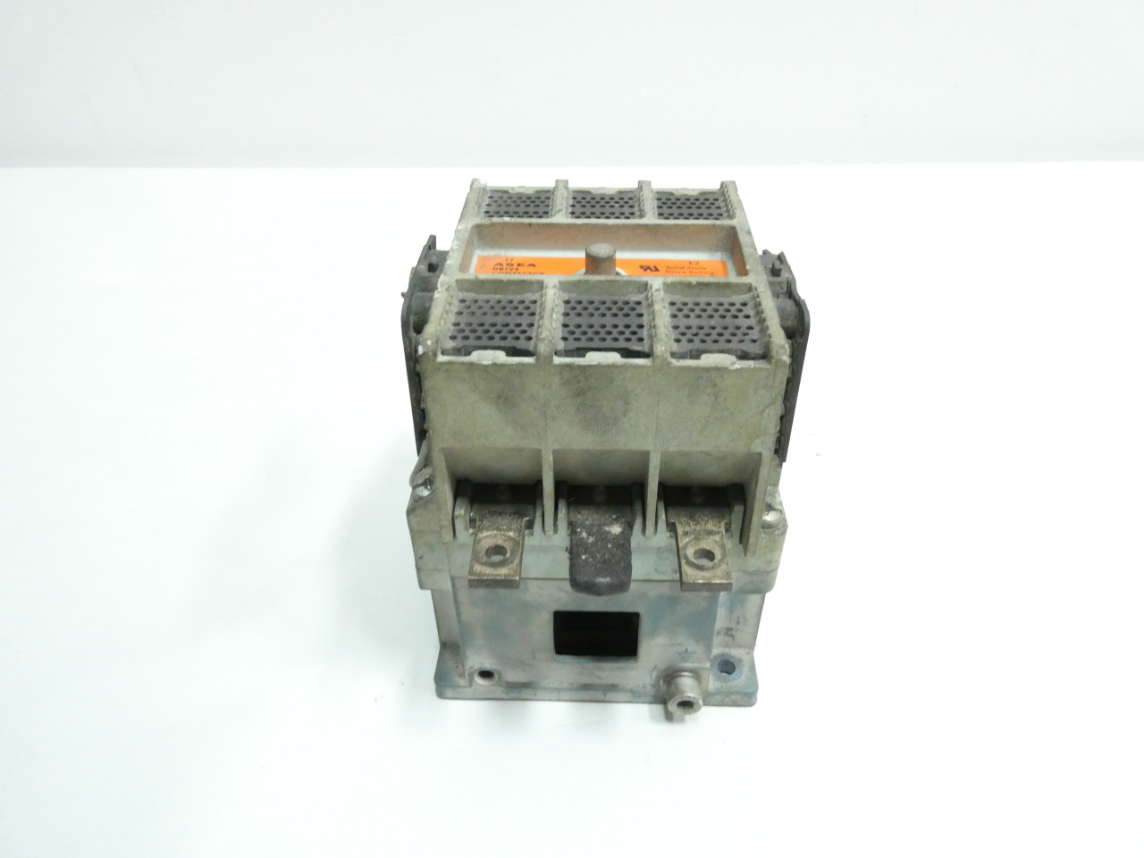 ASEA EFLG-160-2P DRIVE 110-120V-AC 180A AMP 100HP OTHER CONTACTOR