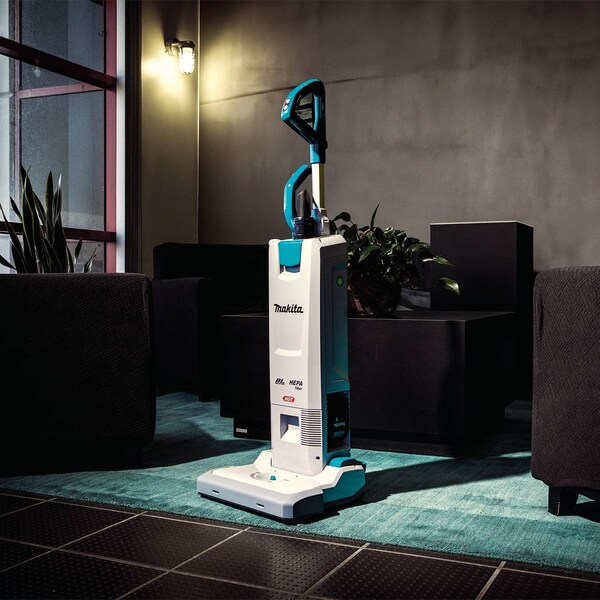 Makita Cordless Upright Vacuum, 20.3 lb, 57 dB - GCV09L1