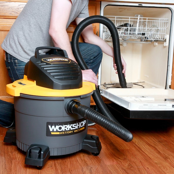 Workshop Wet/Dry Vacs 9 Gal. 4.25 Peak HP Portable Wet/Dry Vacuum Cleaner with Accessories - WS0915VA