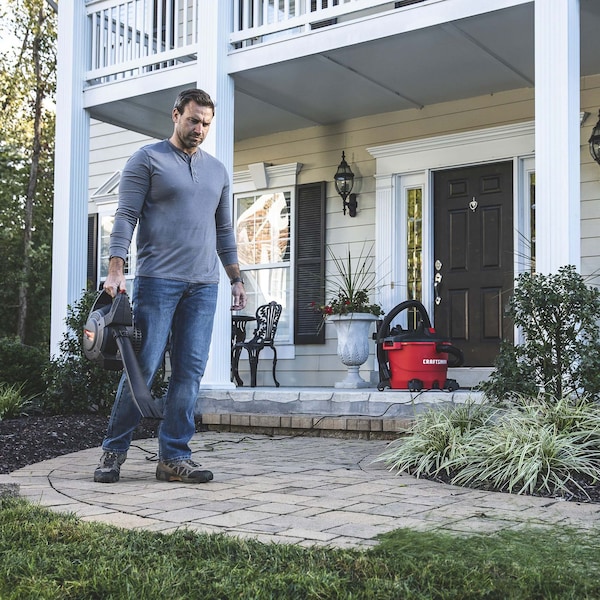 Craftsman 16 Gallon 6.5 Peak HP Wet/Dry Vacuum with Detachable Blower and Attachments - CMXEVBE17607