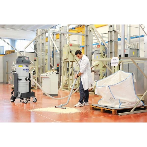 Nilfisk Industrial, Shop Vacuum, 13 gal, HEPA, 270 cfm, 3 hp - 401 0300 188