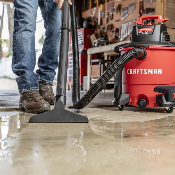 Craftsman 9 Gallon 4.25 Peak HP Wet/Dry Vac, Portable Shop Vacuum with Attachments - CMXEVBE17590