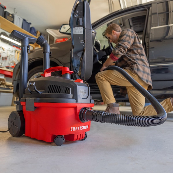 Craftsman 4 Gallon 5.0 Peak HP Wet/Dry Vac, Portable Shop Vacuum with Attachments - CMXEVBE17040