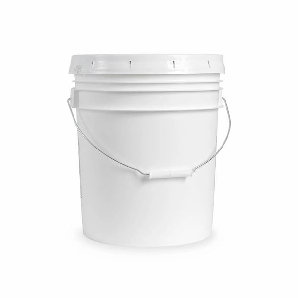 Warsaw Chemical PFD Checkered Flag, Vanilla Scent, 5-Gallon - 22198-0000005